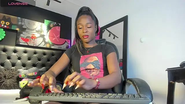 sexual diamond online show from 02-07-26, 02:54