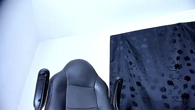 Snapshot of brant_garciabbc chatting on 02-03-25, 03:49 brant garciabbc online show from 02-03-25, 03:49