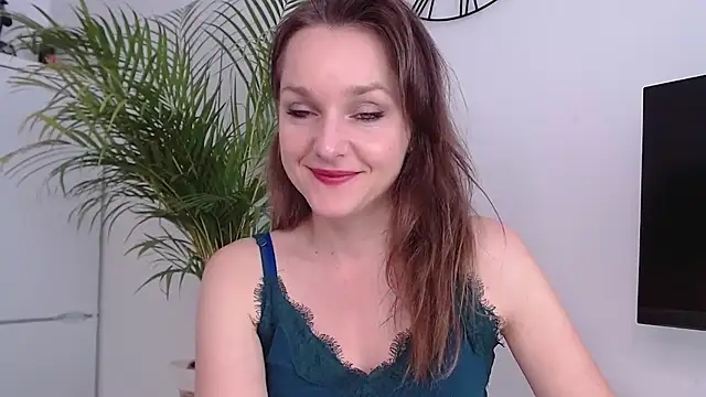 AliciaDesire online show from 02-04-25, 11:05
