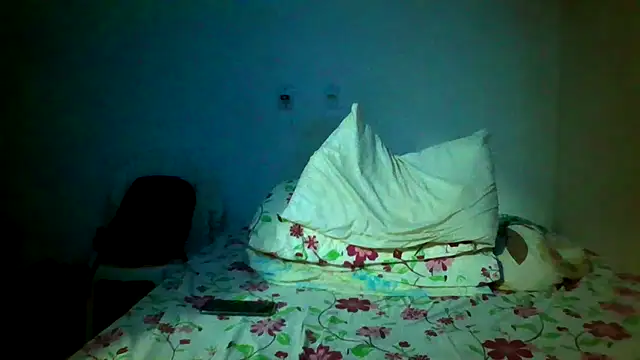 couplemilk online show from 01-18-26, 05:11