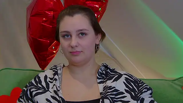 MaryMurray online show from 02-25-25, 03:52