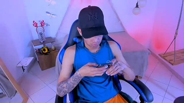 Brand habes online show from 12-22-25, 04:42