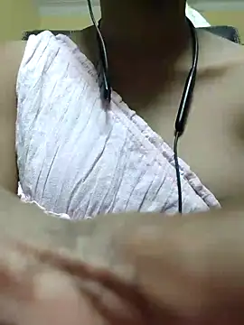 Snapshot of Anjali_cute-Pondati chatting on 02-25-26, 02:54 Anjali cute-Pondati online show from 02-25-26, 02:54