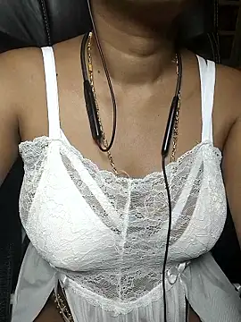 Snapshot of Anjali_cute-Pondati chatting on 05-03-26, 11:55 Anjali cute-Pondati online show from 05-03-26, 11:55