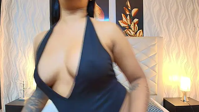 Amberr Greyy online show from 04-01-26, 01:01