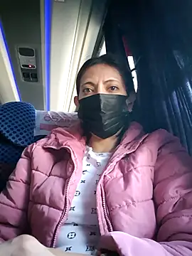 Snapshot of Lunababymylove chatting on 01-31-25, 02:17 Lunababymylove online show from 01-31-25, 02:17