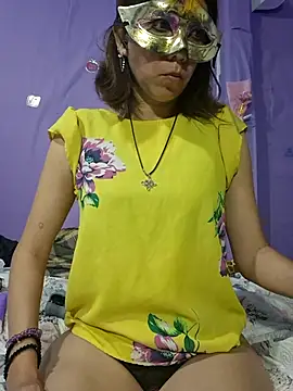 Snapshot of Lunababymylove chatting on 10-19-25, 02:45 Lunababymylove online show from 10-19-25, 02:45