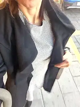 Snapshot of Lunababymylove chatting on 01-31-26, 09:46 Lunababymylove online show from 01-31-26, 09:46