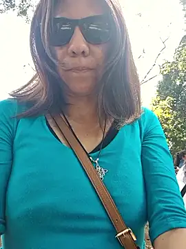 Snapshot of Lunababymylove chatting on 02-22-26, 06:50 Lunababymylove online show from 02-22-26, 06:50