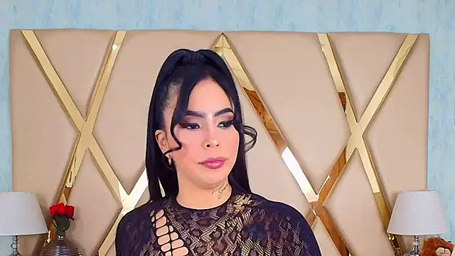 GiahDaniels online show from 02-12-25, 09:22