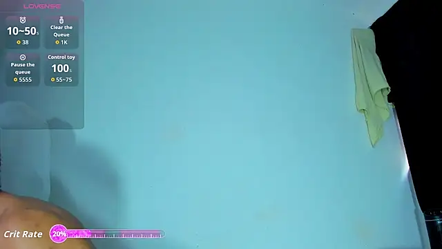 Snapshot of KaelMoreau chatting on 10-17-25, 10:23 KaelMoreau online show from 10-17-25, 10:23