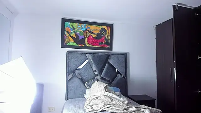 Vahiolet smith online show from 11-08-25, 03:29