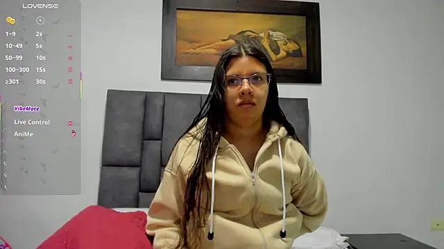 Vahiolet smith online show from 07-16-26, 12:22