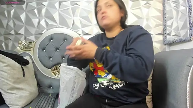 KataleyaStiward online show from 02-12-25, 01:06