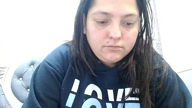 KataleyaStiward online show from 06-26-26, 05:17