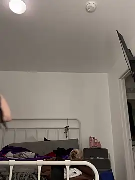 Snapshot of exoticmisfitt chatting on 03-11-26, 05:46 exoticmisfitt online show from 03-11-26, 05:46