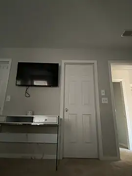 Snapshot of BubbaATL chatting on 02-17-26, 06:47 BubbaATL online show from 02-17-26, 06:47