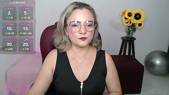Snapshot of Ghada_milf chatting on 02-16-26, 10:50 Ghada milf online show from 02-16-26, 10:50