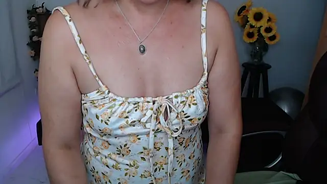Ghada milf online show from 05-15-26, 11:23