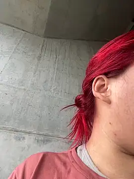 MiaLujan  online show from 11-29-25, 12:19