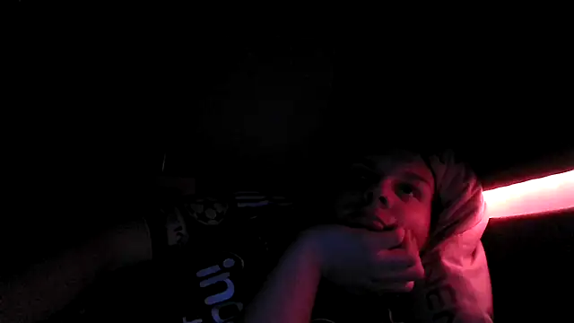 Snapshot of Nicolasjlhkjzl chatting on 03-27-26, 07:24 Nicolasjlhkjzl online show from 03-27-26, 07:24