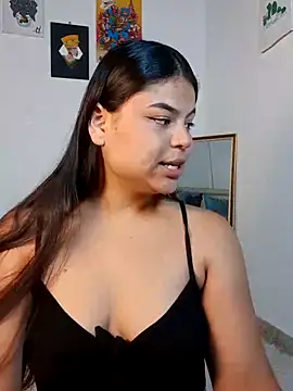 Cleo hills online show from 12-28-24, 01:06