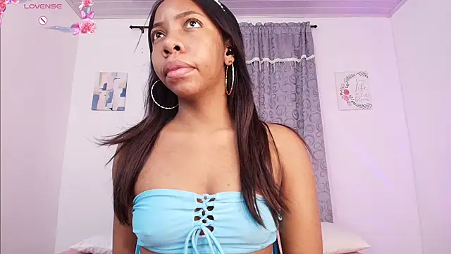 Snapshot of Meganbarko1 chatting on 11-14-25, 05:06 Meganbarko1 online show from 11-14-25, 05:06