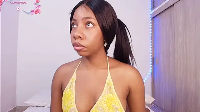 Snapshot of Meganbarko1 chatting on 11-24-25, 01:55 Meganbarko1 online show from 11-24-25, 01:55