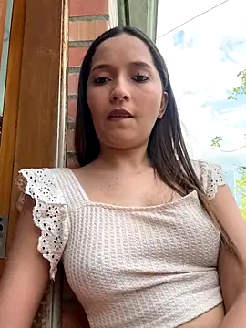 Snapshot of Penelope-Hot chatting on 11-26-25, 09:05 Penelope-Hot online show from 11-26-25, 09:05