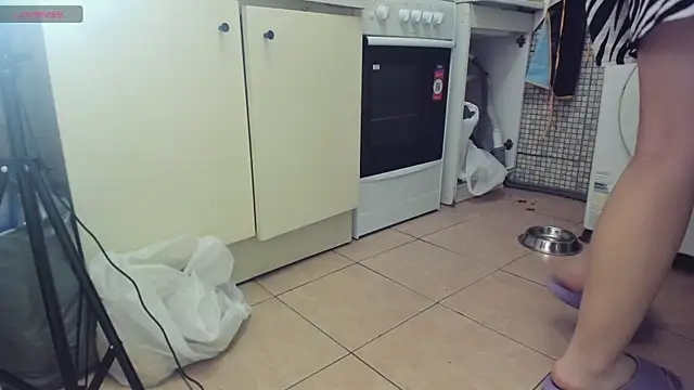 Queen Sport online show from 10-15-25, 08:36