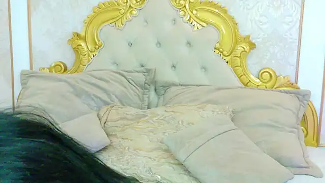Snapshot of BellahColucci chatting on 06-01-26, 12:18 BellahColucci online show from 06-01-26, 12:18
