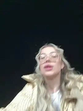 KylieJoyce online show from 01-09-25, 10:31