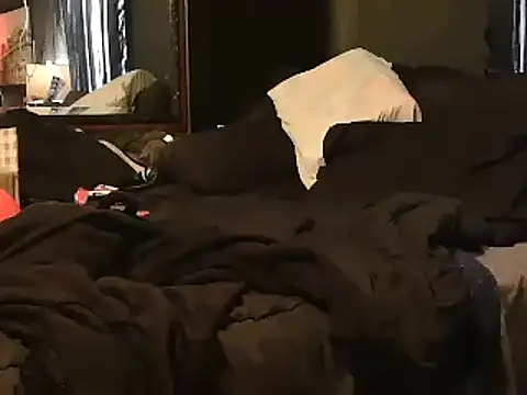 Snapshot of RM_Discov3ri3z chatting on 12-28-24, 07:33 RM Discov3ri3z online show from 12-28-24, 07:33