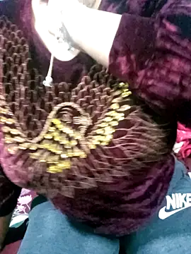 Snapshot of Afsana_Mim chatting on 12-12-24, 12:55 Afsana Mim online show from 12-12-24, 12:55