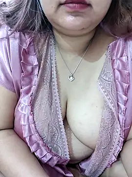 Snapshot of Ruchikalive chatting on 02-16-25, 03:16 Ruchikalive online show from 02-16-25, 03:16