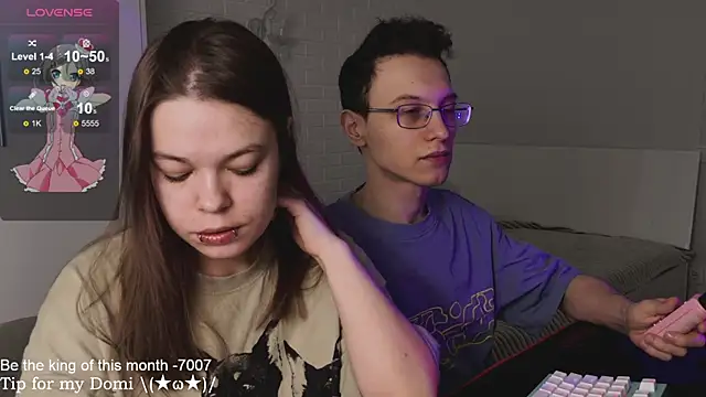 ValBae online show from 03-11-25, 10:18