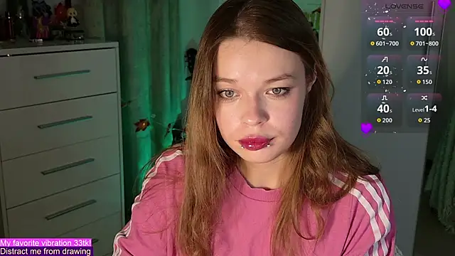 ValBae online show from 10-13-25, 07:47