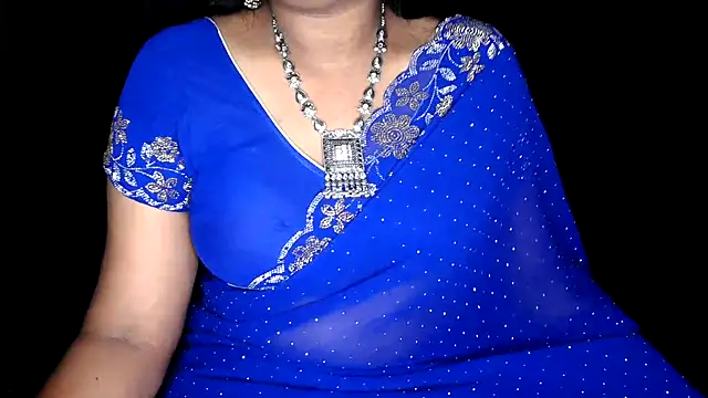 shila20 online show from 06-18-26, 08:02