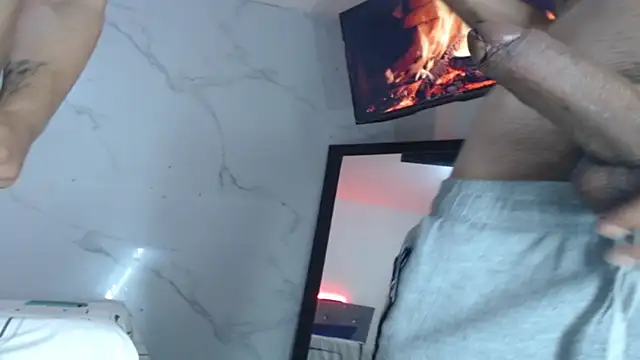 Snapshot of Arturo_volcan chatting on 12-11-24, 11:10 Arturo volcan online show from 12-11-24, 11:10