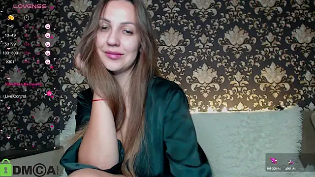 Estel Loewe online show from 09-30-25, 01:38