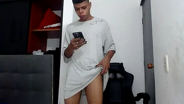 BrandonStond online show from 10-23-25, 03:22