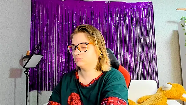 Seductive She Wolf online show from 03-15-25, 10:00