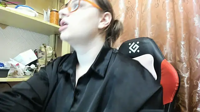 Seductive She Wolf online show from 03-23-26, 05:17