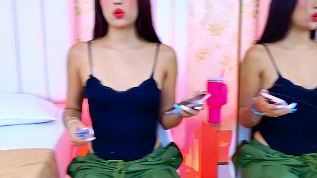 Mia-Monroe online show from 10-08-25, 07:00