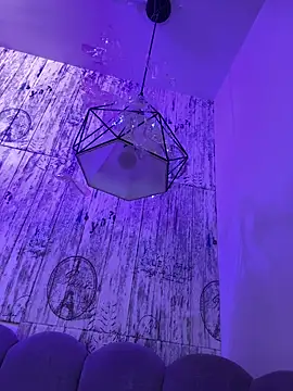 AbyThompson online show from 12-15-25, 02:16