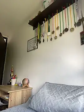 AbyThompson online show from 04-24-26, 06:10