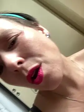 KatieBARBiE98 online show from 06-27-26, 02:34