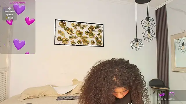 Snapshot of ashley_lemus chatting on 02-01-25, 12:26 ashley lemus online show from 02-01-25, 12:26