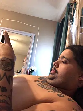 chubbydominican online show from 03-08-25, 04:28