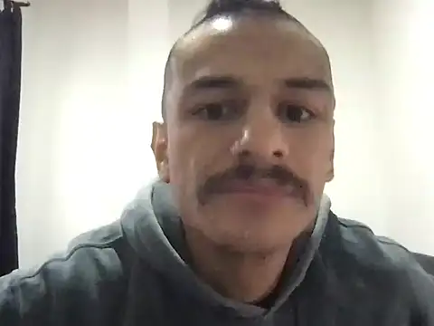 Snapshot of HorrorotikA chatting on 03-29-26, 06:19 HorrorotikA online show from 03-29-26, 06:19